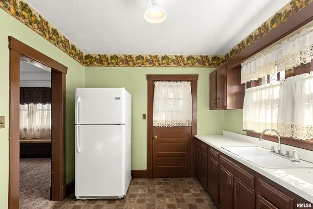 $83,000 | 608 West Main Street, South Pekin, IL 61564