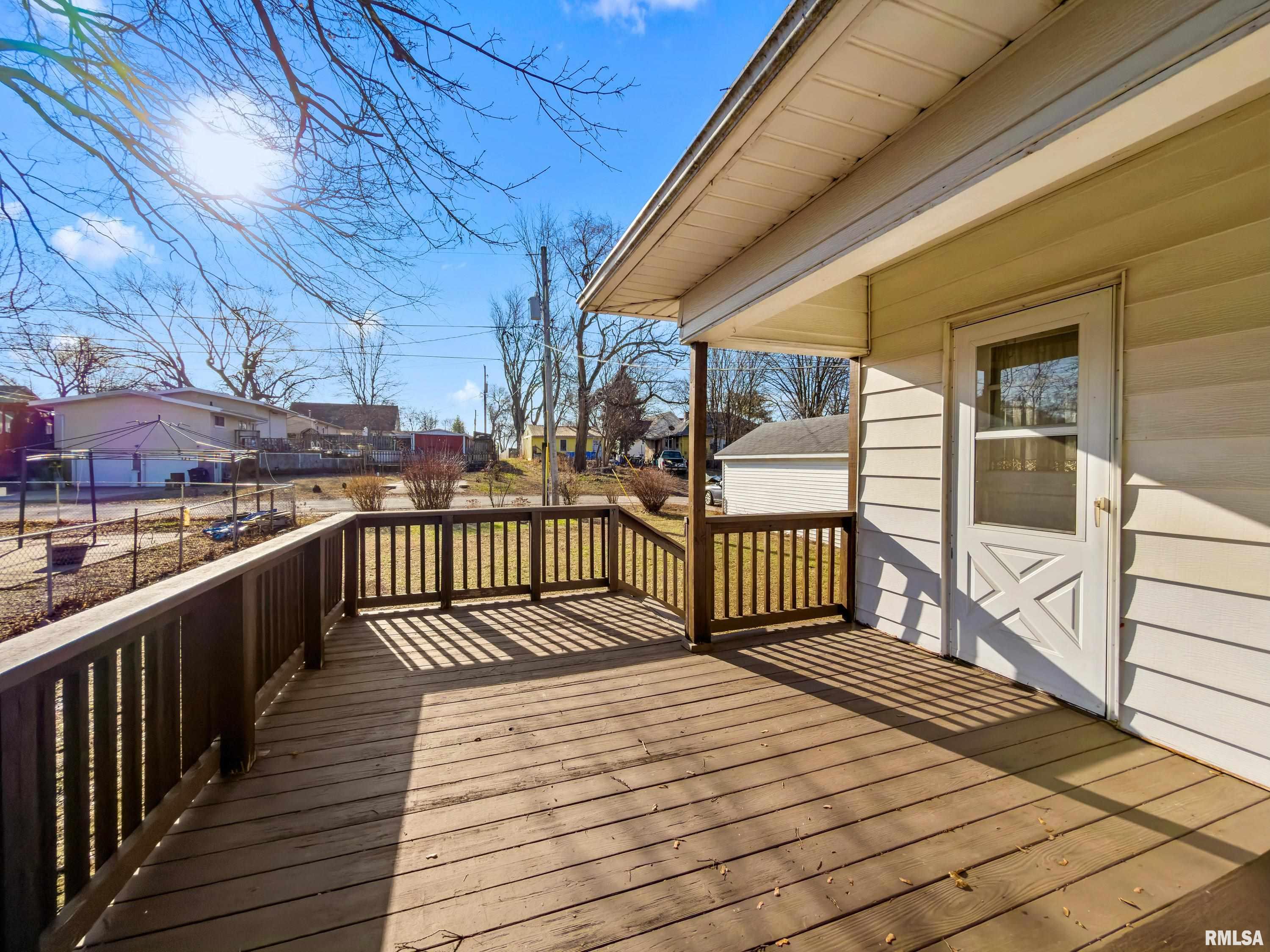 608 West Main Street South Pekin, IL 61564 - Photo 3 of 28