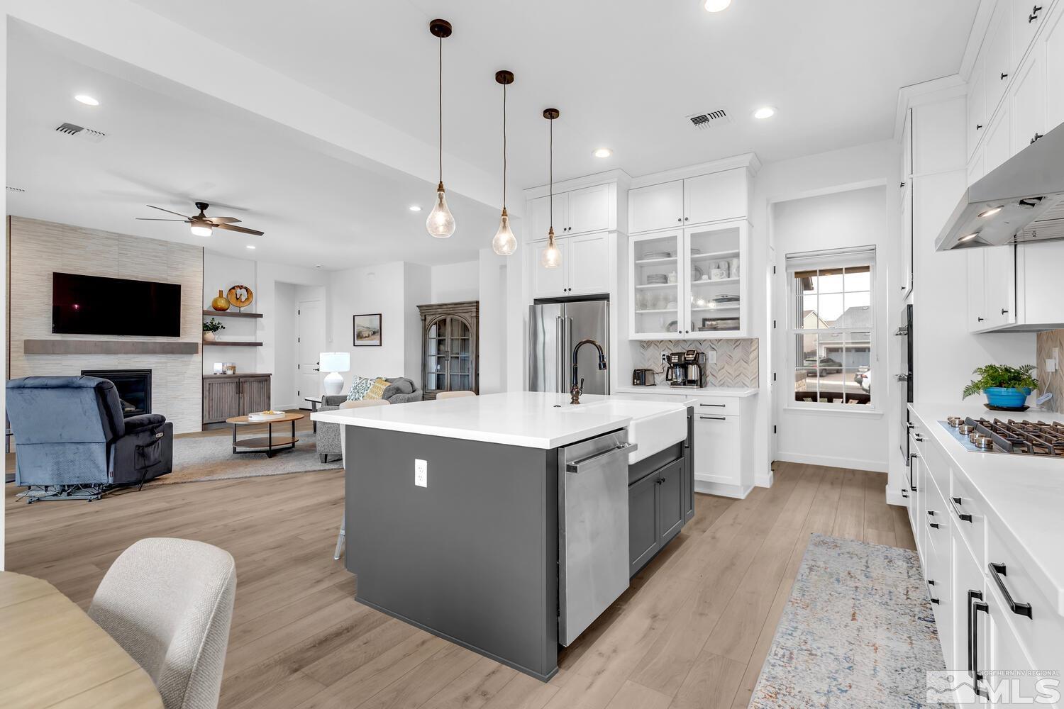 13940 Prairie Reno, NV 89521 - Photo 10 of 36 Photo 10