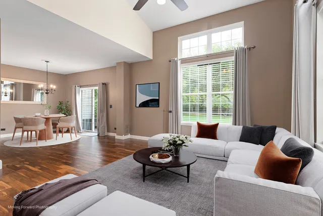 $329,000 | 745 Dillon Court, Grayslake, IL 60030