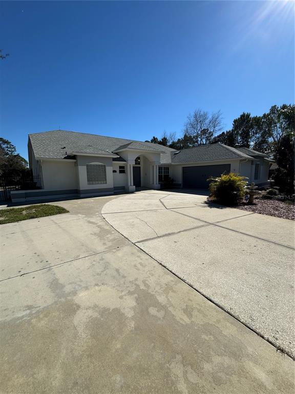 7565 Jomel Drive Weeki Wachee, FL 34607 - Photo 2 of 45