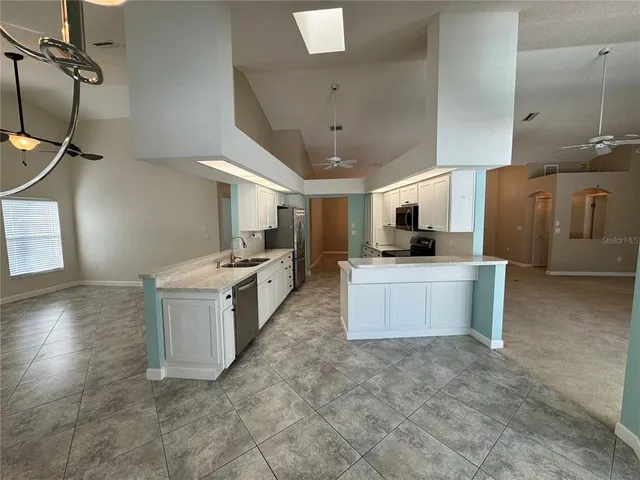 $2,990 | 7565 Jomel Drive, Weeki Wachee, FL 34607