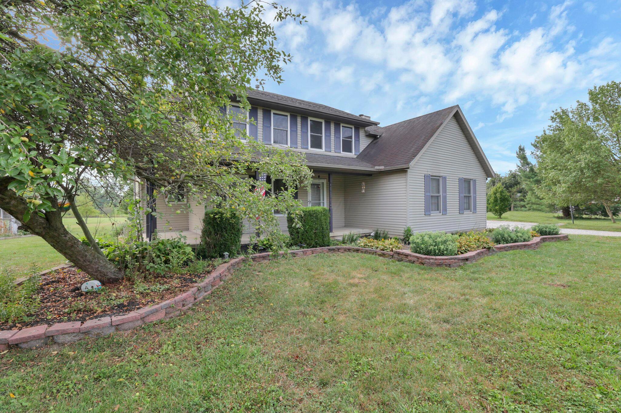 10158 Stoudertown Road Northwest Pickerington, OH 43147 - Photo 4 of 67 37-web-or-mls-011A8239