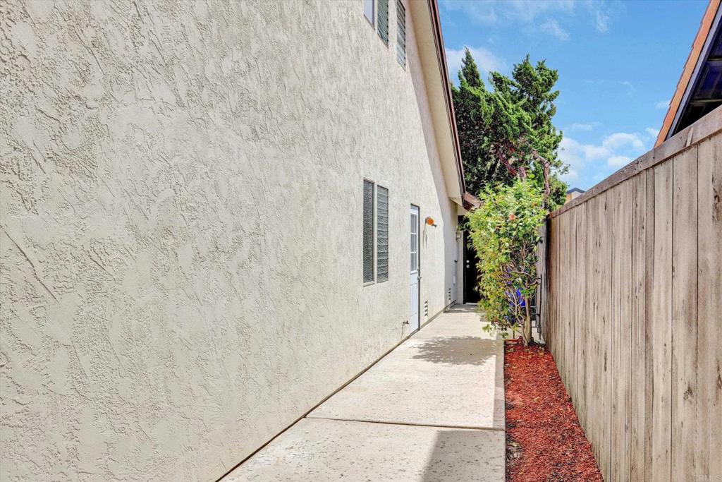 16138 Via Madera Circa West Rancho Santa Fe, CA 92091 - Photo 29 of 30