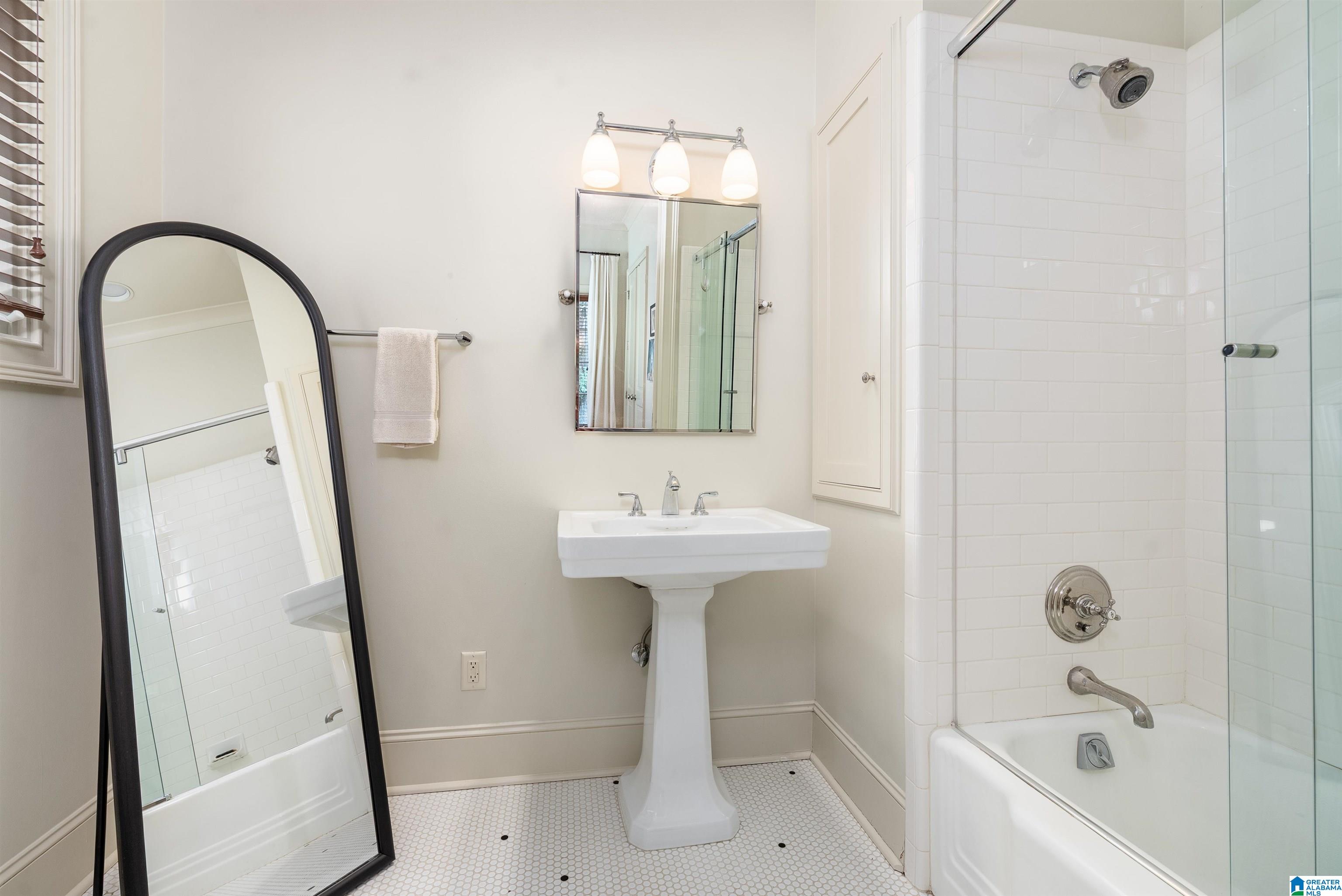 3319 East Briarcliff Road Mountain Brook, AL 35223 - Photo 37 of 73