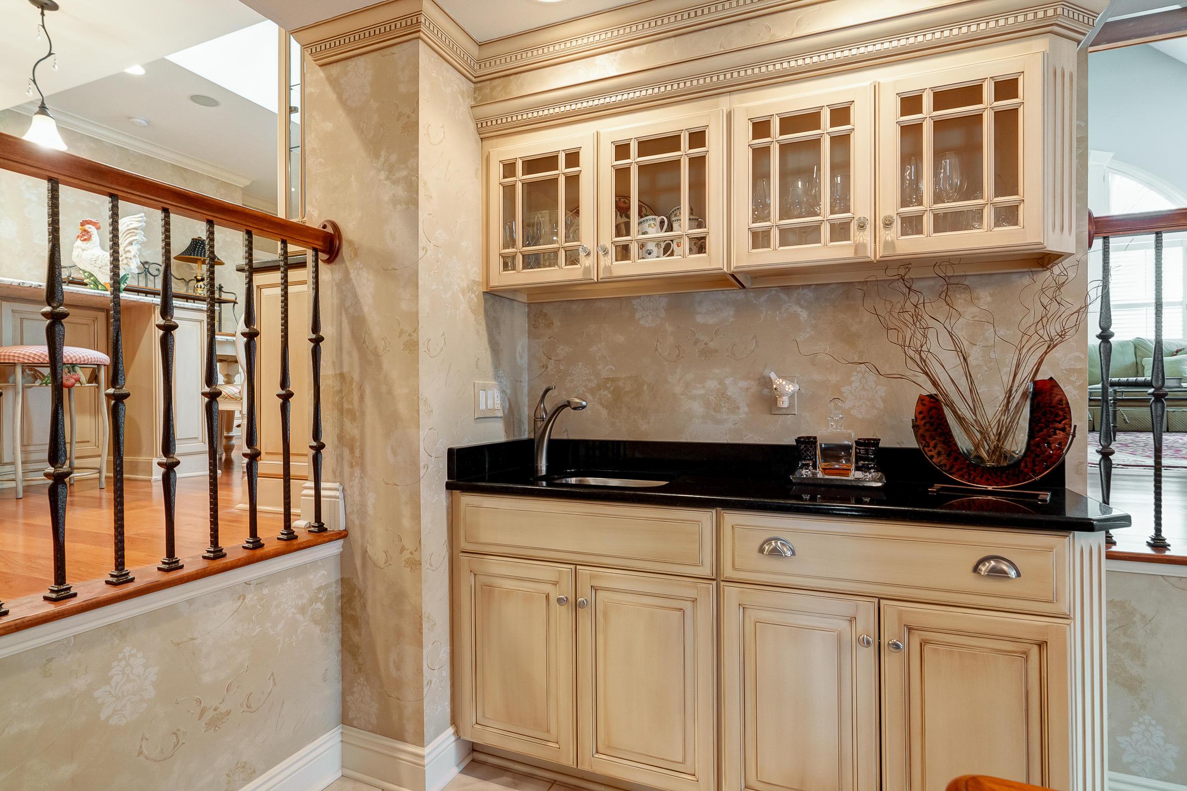 2185 Sheringham Road Columbus, OH 43220 - Photo 15 of 54 Gallery Image 15