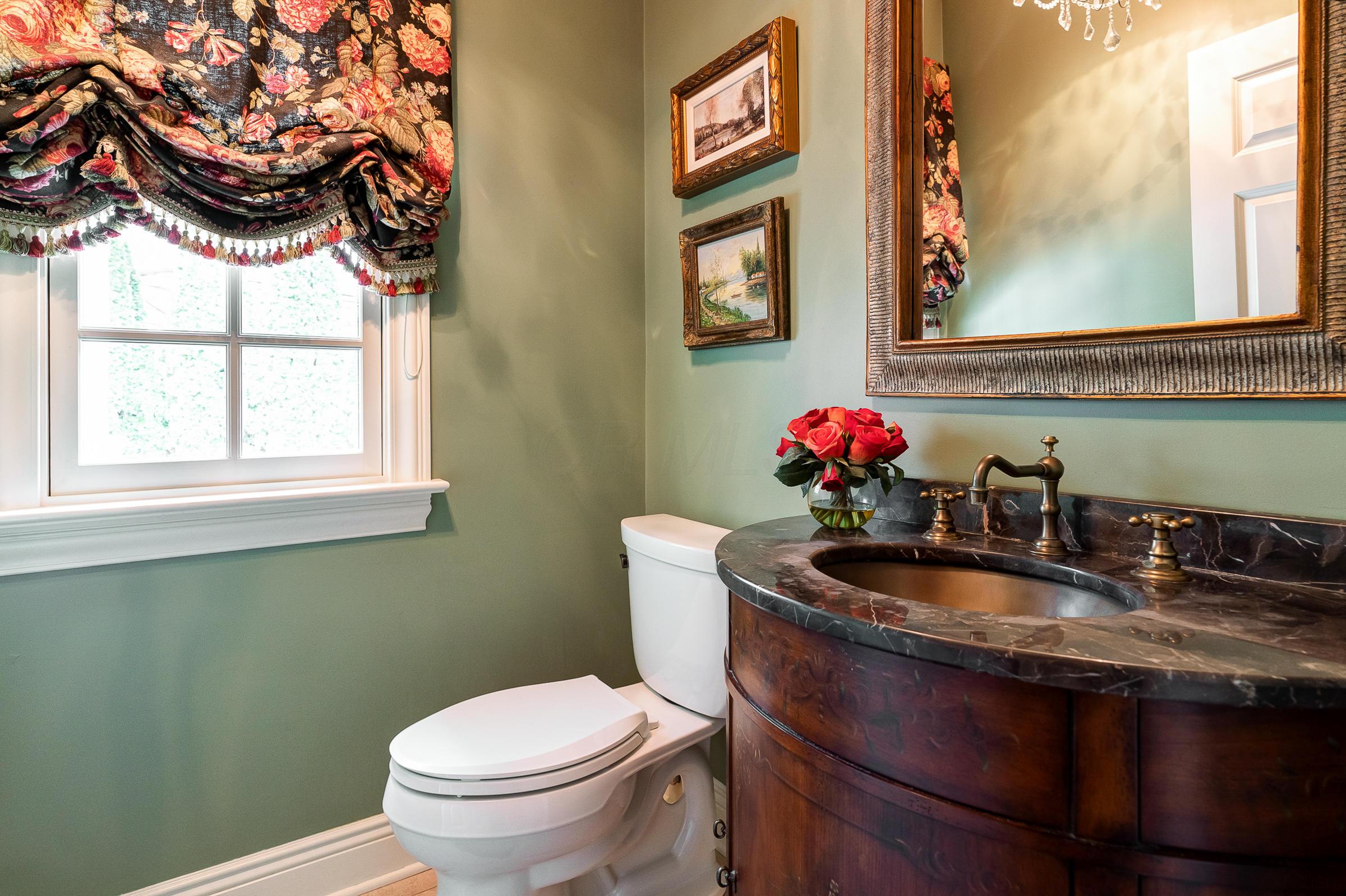 2185 Sheringham Road Columbus, OH 43220 - Photo 22 of 54 Gallery Image 22