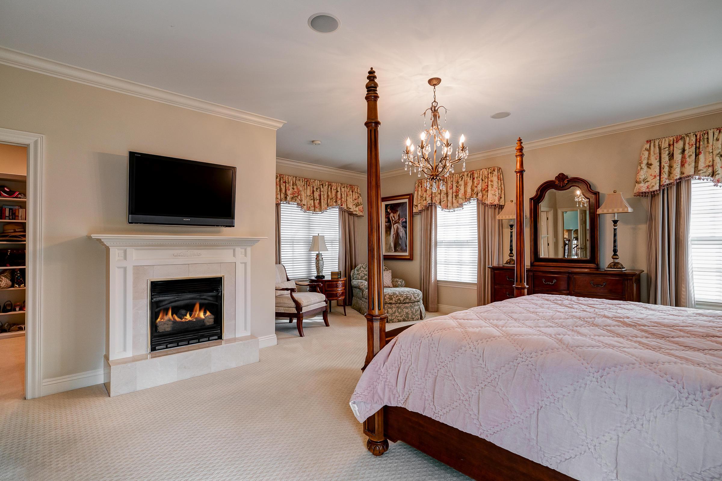 2185 Sheringham Road Columbus, OH 43220 - Photo 25 of 54 Gallery Image 25