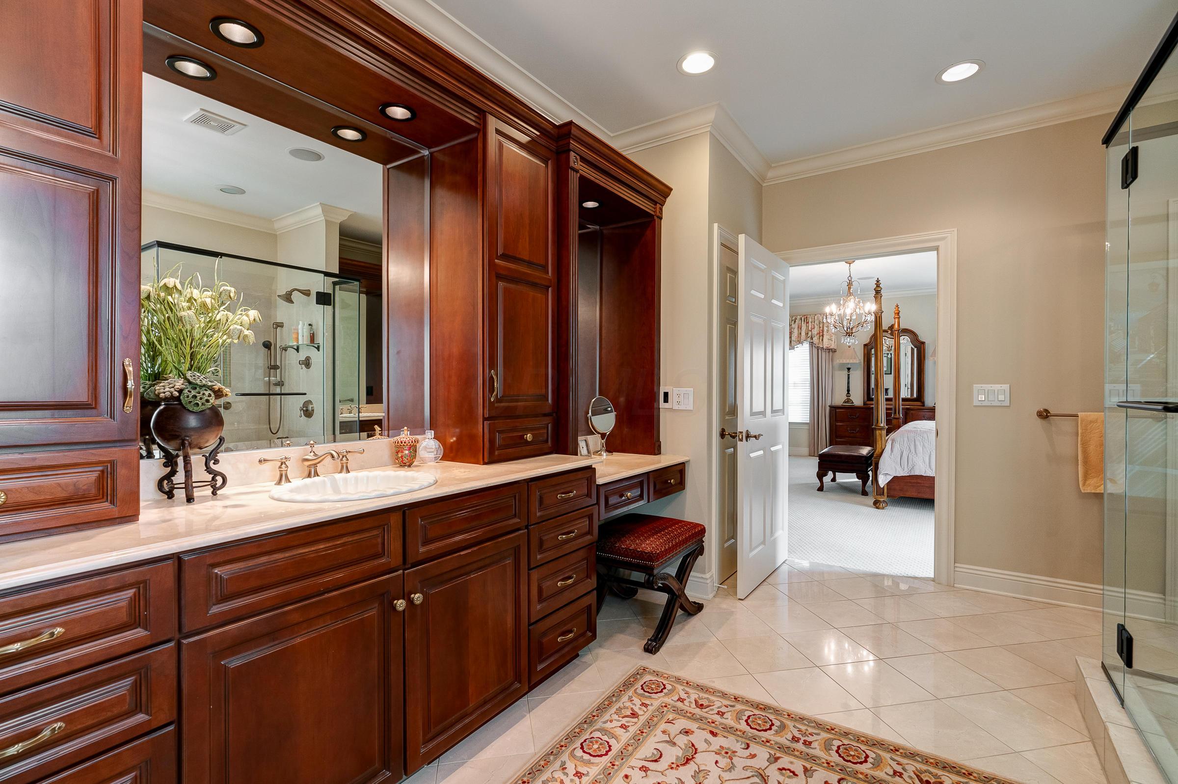 2185 Sheringham Road Columbus, OH 43220 - Photo 27 of 54 Gallery Image 27