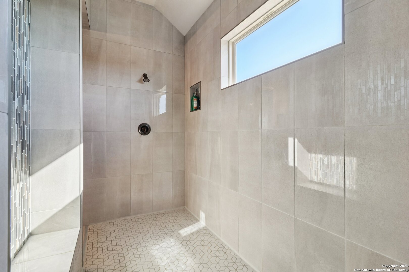 156 Pr 2771 Mico, TX 78056 - Photo 25 of 50 a bathroom with a shower