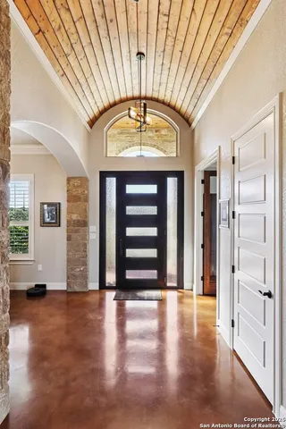 $800,000 | 156 Pr 2771 Mico Tx 78056, Mico, TX 78056