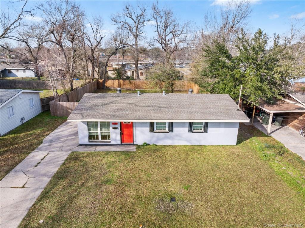 1601 Clover Drive Lake Charles, LA 70607 - Photo 2 of 14
