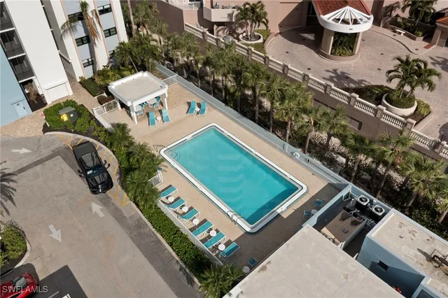 $399,000 | 1925 Clifford Street, Unit 403, Fort Myers, FL 33901