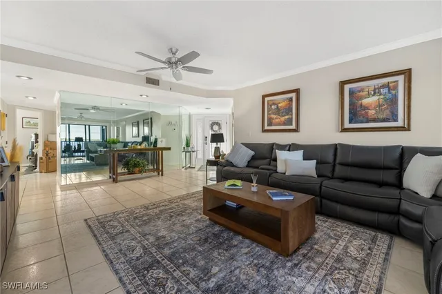 $399,000 | 1925 Clifford Street, Unit 403, Fort Myers, FL 33901