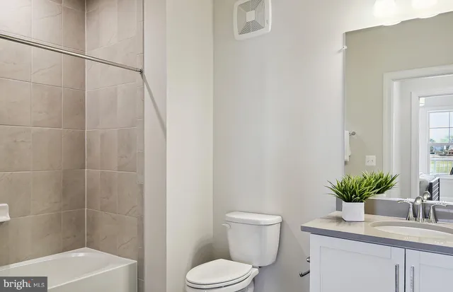 a picture of a building