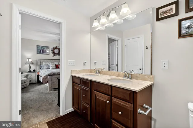 a view of a workspace with furniture