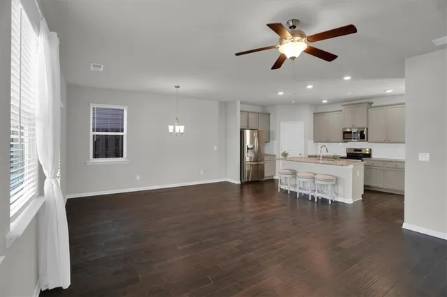 $385,000 | 1506 Ashbrooke Trace, Stone Mountain, GA 30083