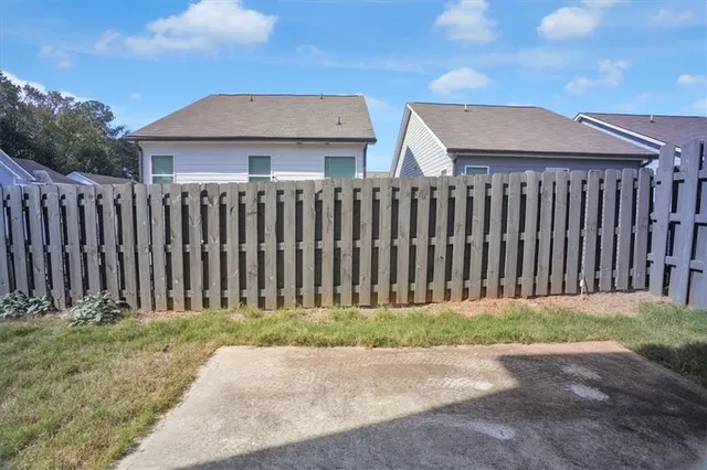 $385,000 | 1506 Ashbrooke Trace, Stone Mountain, GA 30083