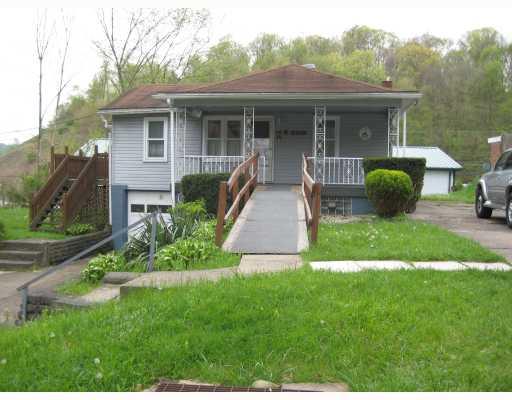 428 Wray Large Road Jefferson Hills, PA 15025 - Photo 1 of 15 Exterior Front.