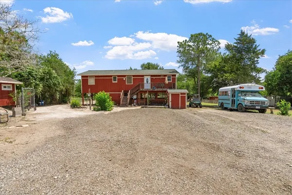 a front view of house with yard