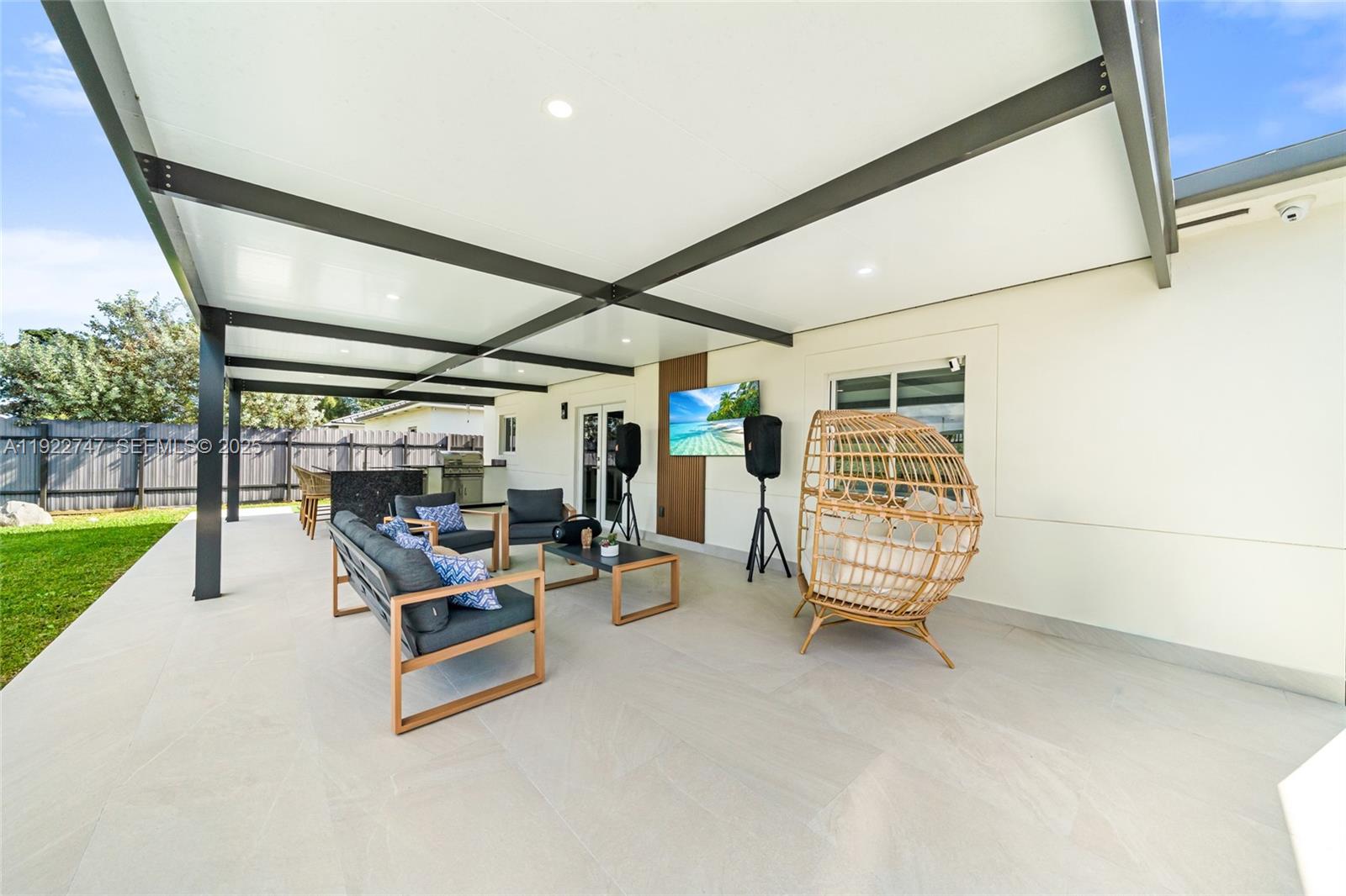 17341 Southwest 304th Street Homestead, FL 33030 - Photo 11 of 25 a room with table and chairs