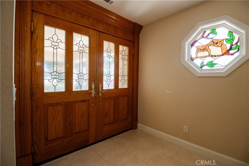 33288 Colorado Street Yucaipa, CA 92399 - Photo 5 of 35