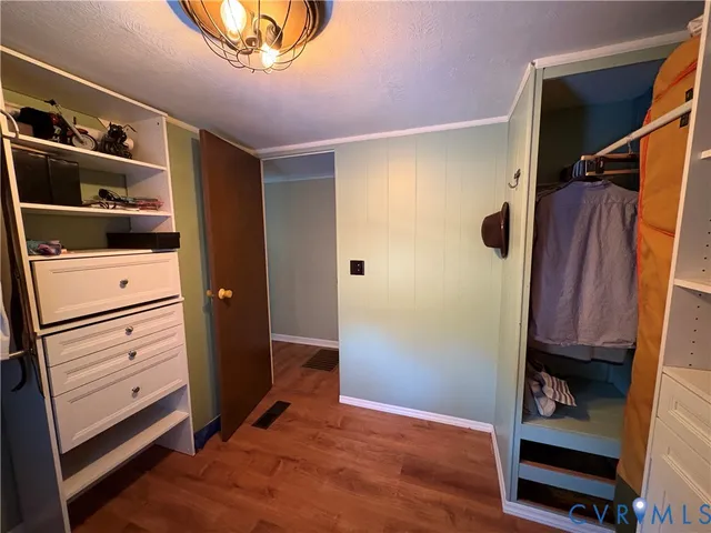 $189,900 | 826 Carlton Road, Wake, VA 23176