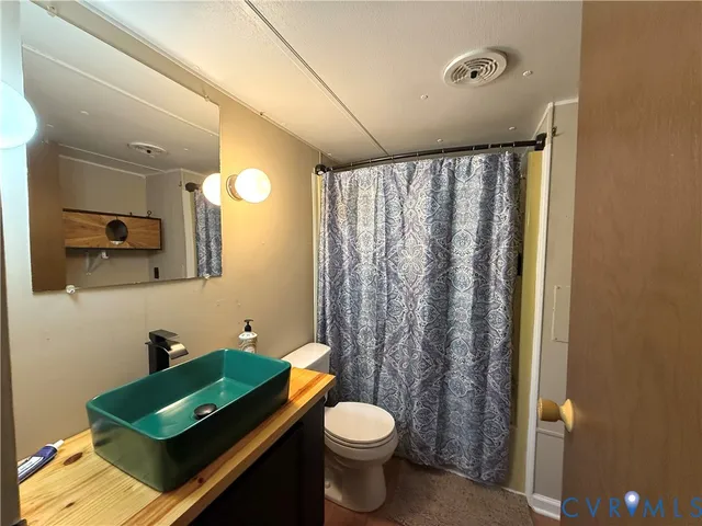 $189,900 | 826 Carlton Road, Wake, VA 23176