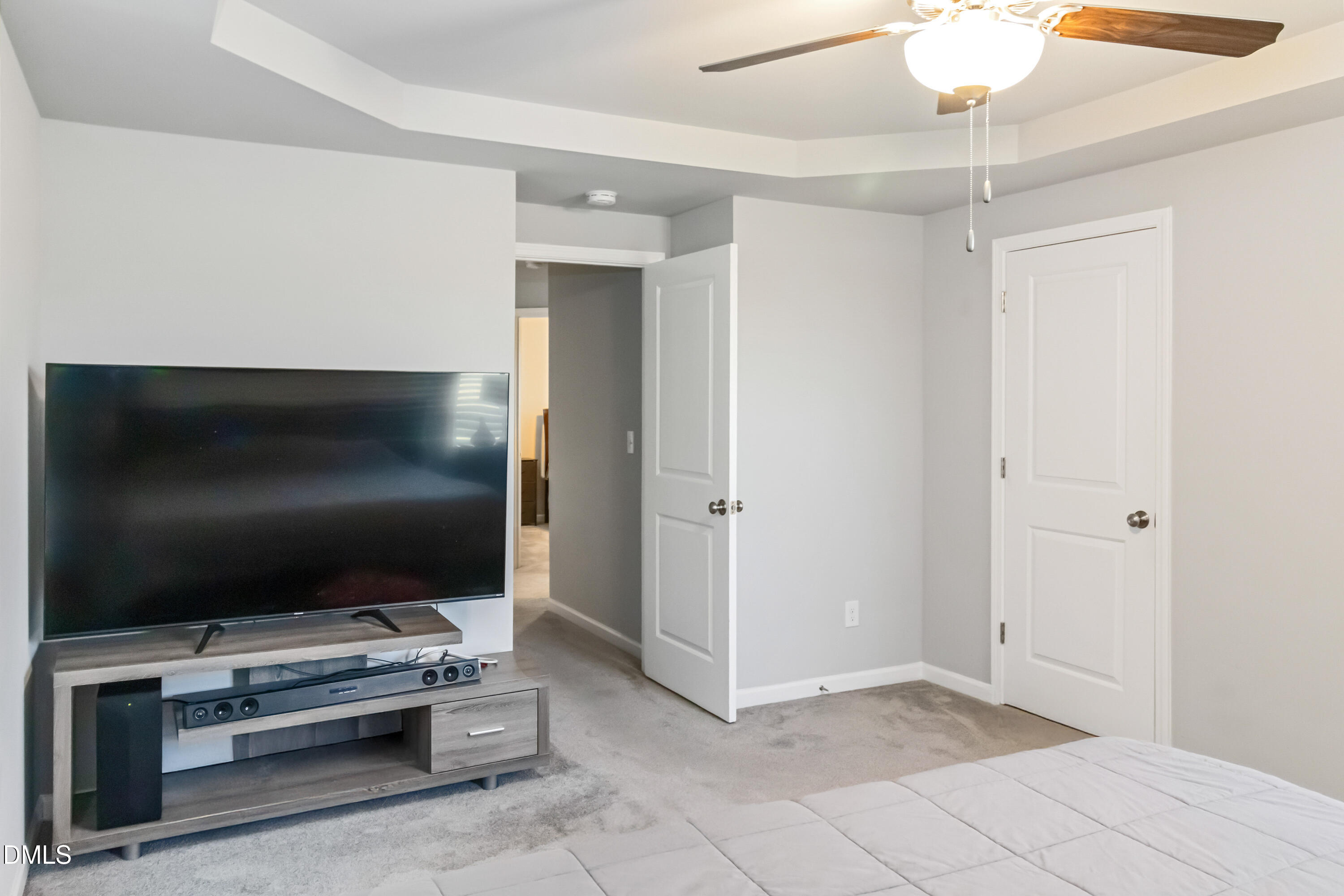 719 New Daniels Chapel Road Fremont, NC 27830 - Photo 14 of 24 a living room with furniture and a flat screen tv