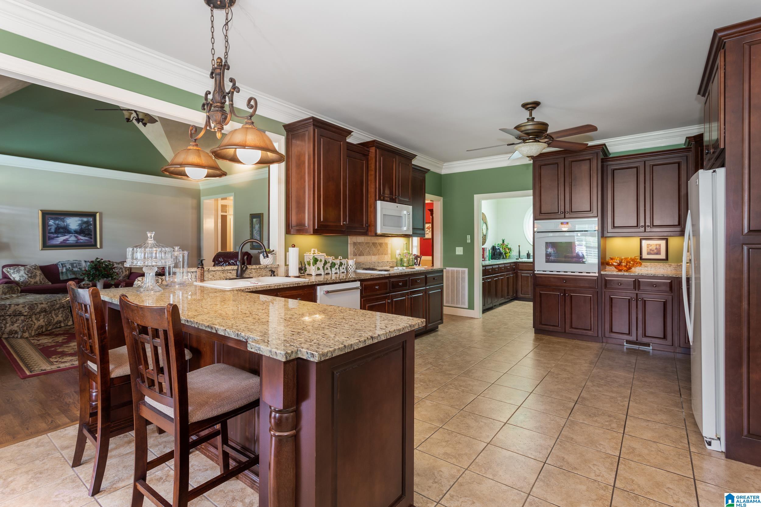 1880 McIntosh Road Oxford, AL 36203 - Photo 4 of 47
