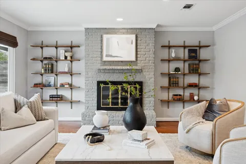 $475,000 | 5234 Libbey Drive, Houston, TX 77092