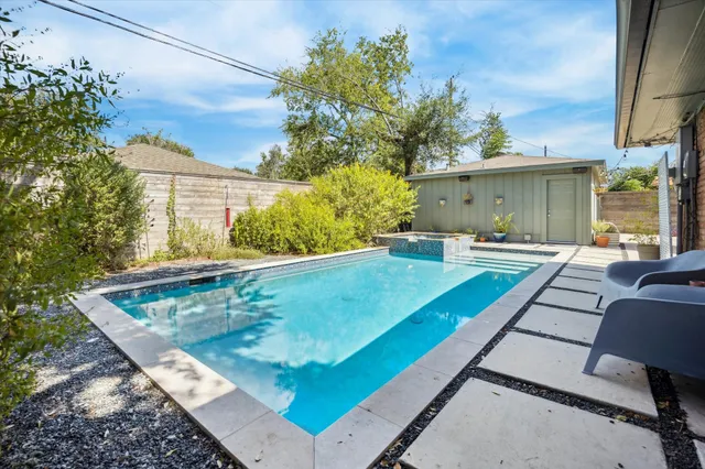 $475,000 | 5234 Libbey Drive, Houston, TX 77092