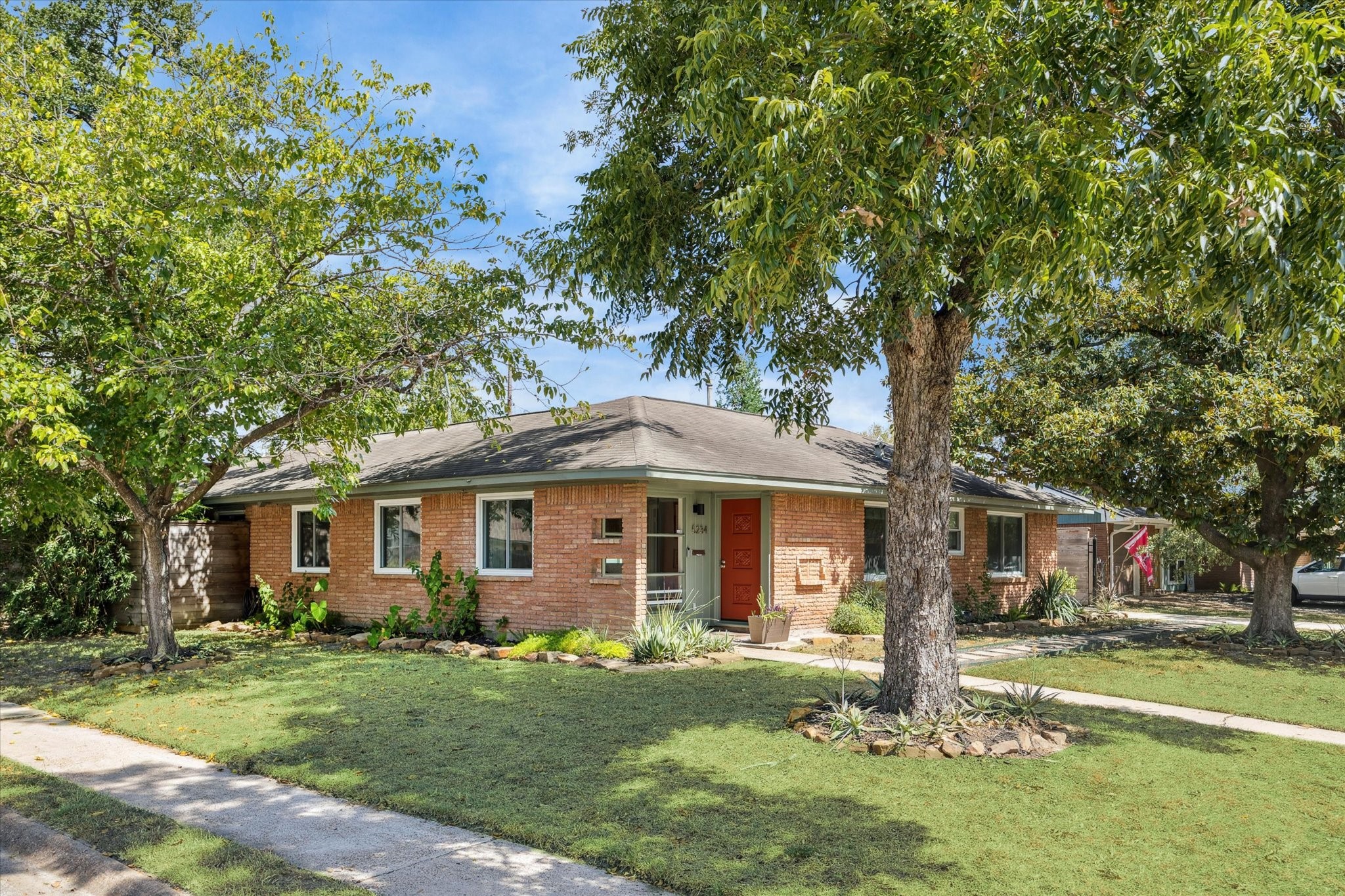 5234 Libbey Drive Houston, TX 77092 - Photo 32 of 35 Situated on a corner lot with mature trees and within walking distance to neighborhood parks, this home is one you won’t want to miss!