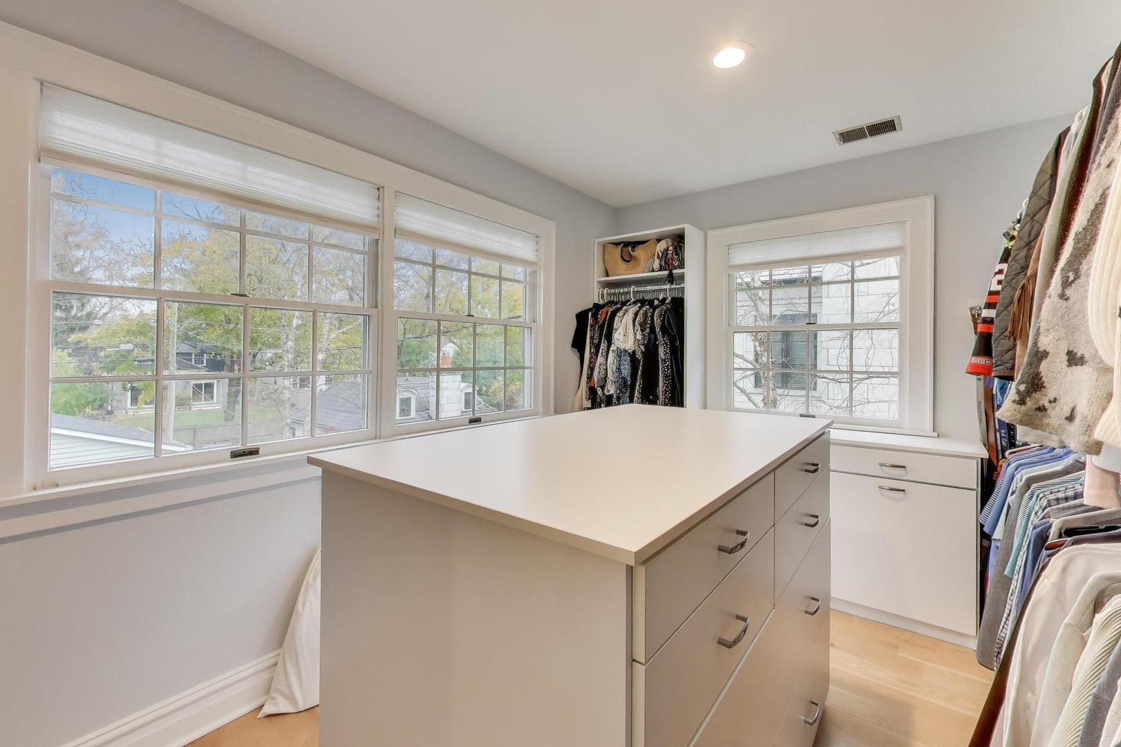 1092 Ash Street Winnetka, IL 60093 - Photo 25 of 48