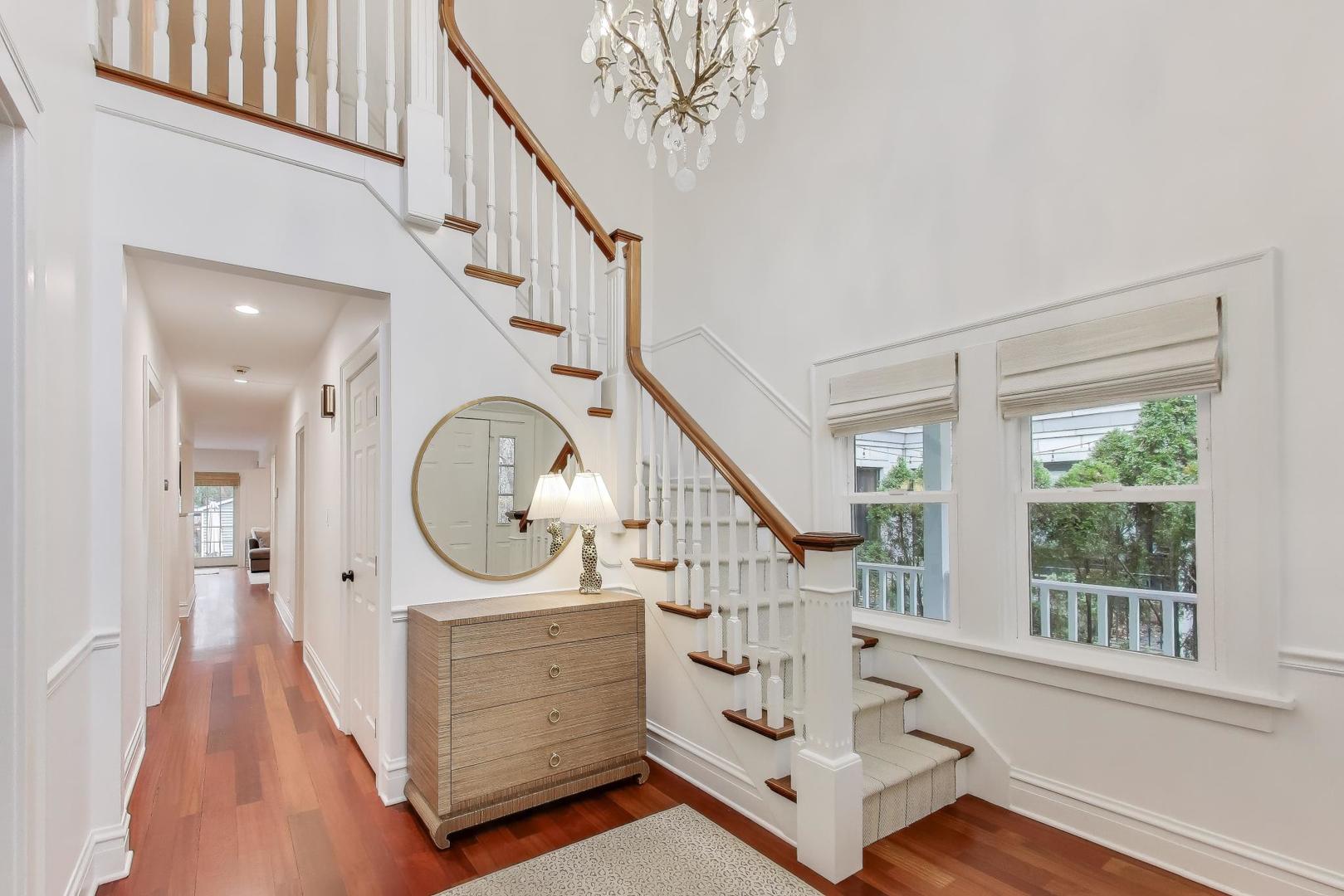 1092 Ash Street Winnetka, IL 60093 - Photo 3 of 48