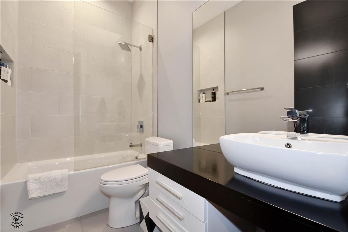1722 Chapel Court Northbrook, IL 60062 - Photo 23 of 32