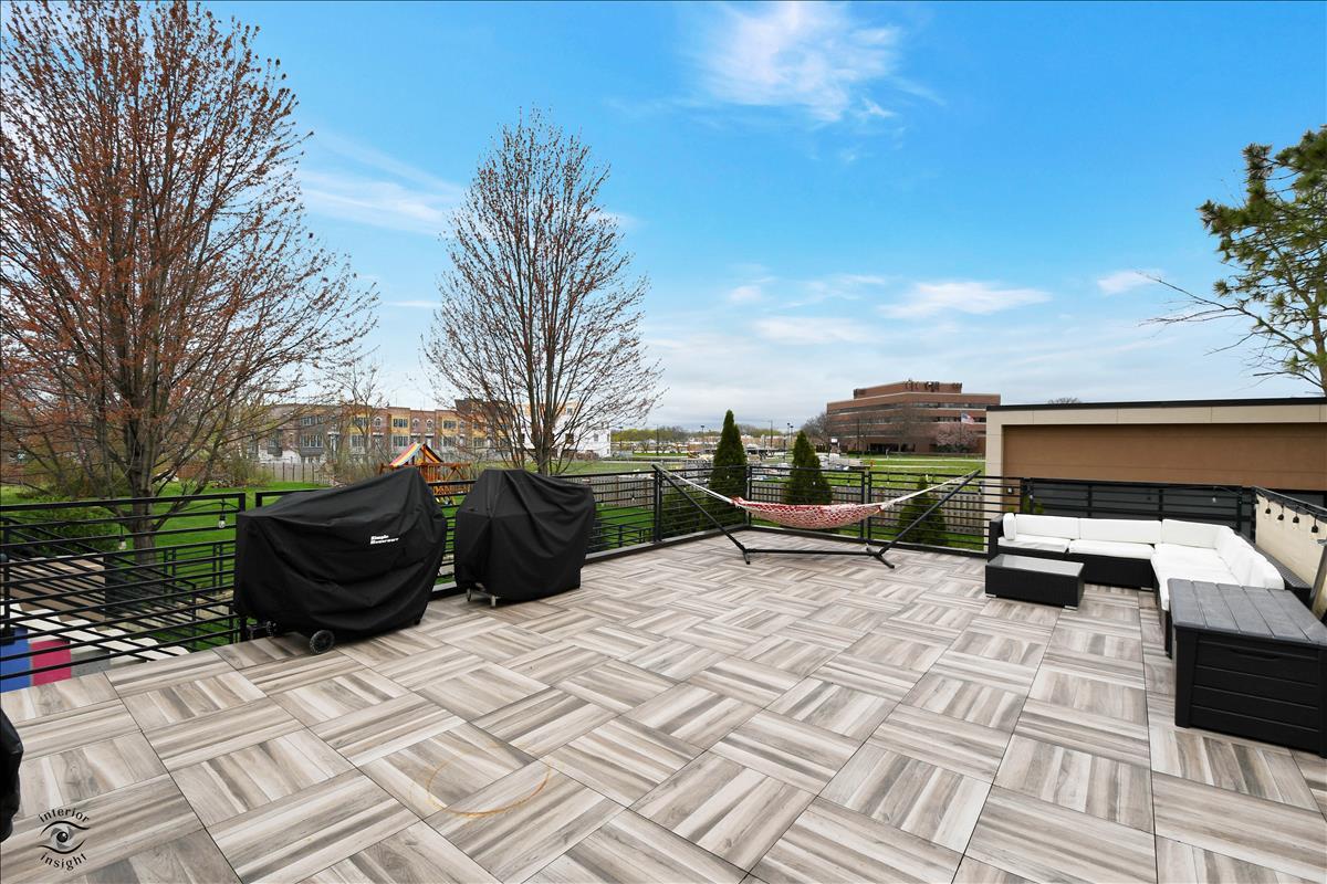1722 Chapel Court Northbrook, IL 60062 - Photo 25 of 32