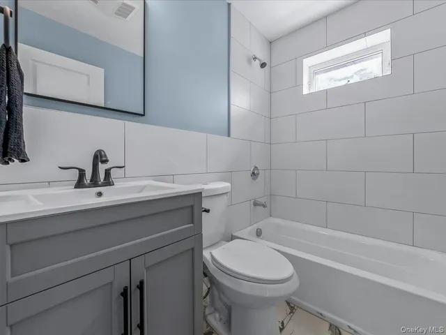 $2,688,000 | 37-12 Francis Lewis Boulevard | Auburndale