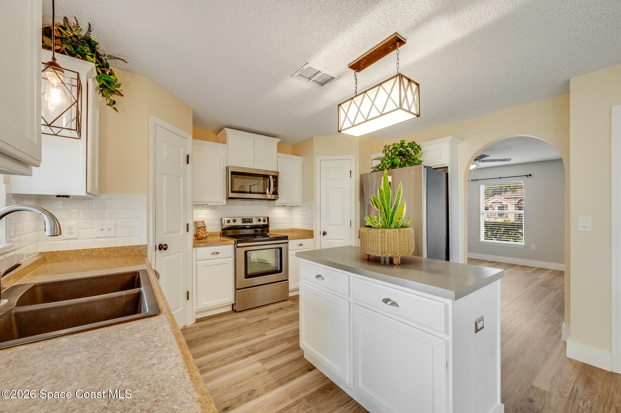 2250 Spring Creek Circle Palm Bay, FL 32905 - Photo 15 of 84 JCP_LLC1458