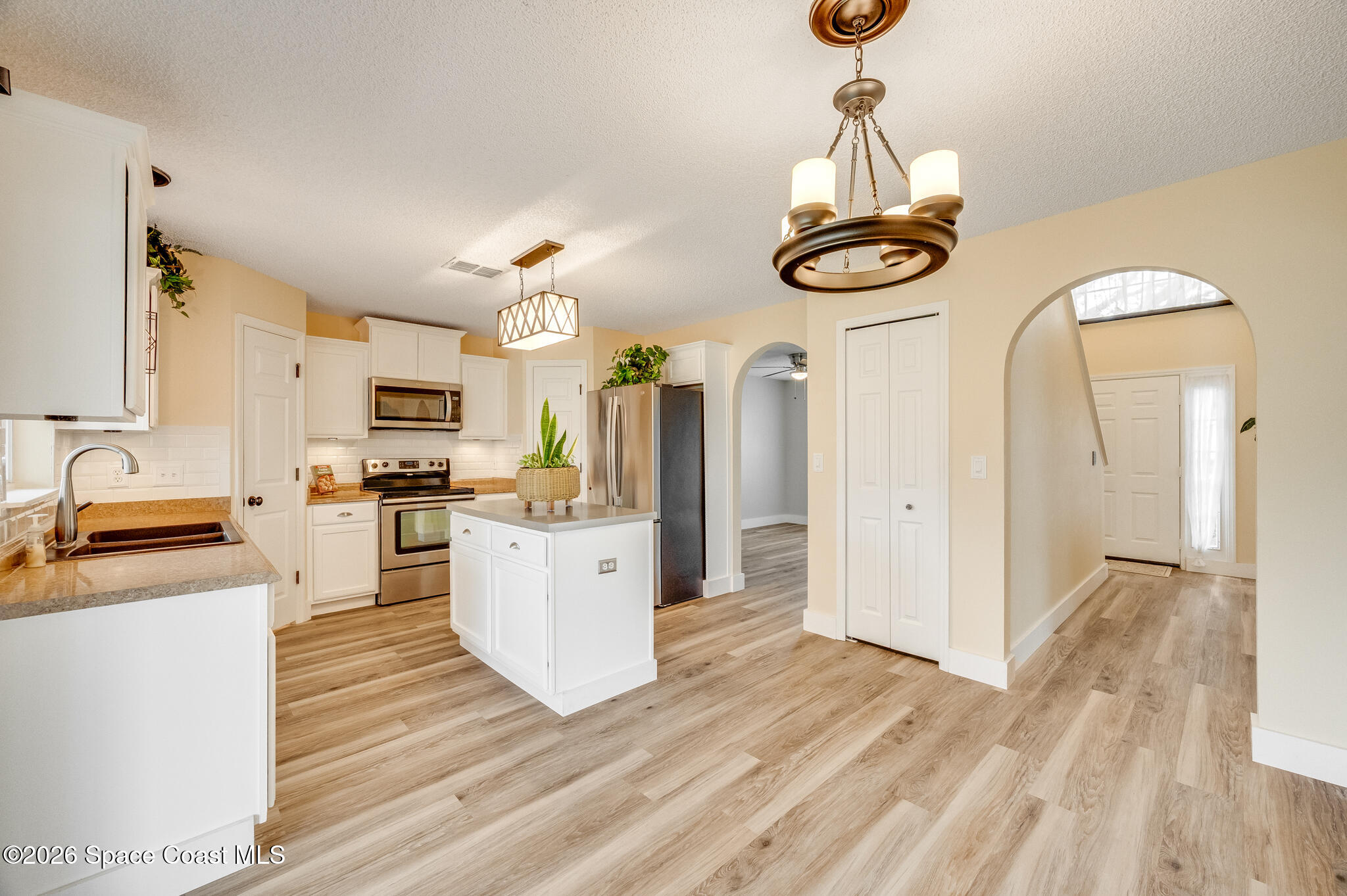 2250 Spring Creek Circle Palm Bay, FL 32905 - Photo 17 of 84 JCP_LLC1455