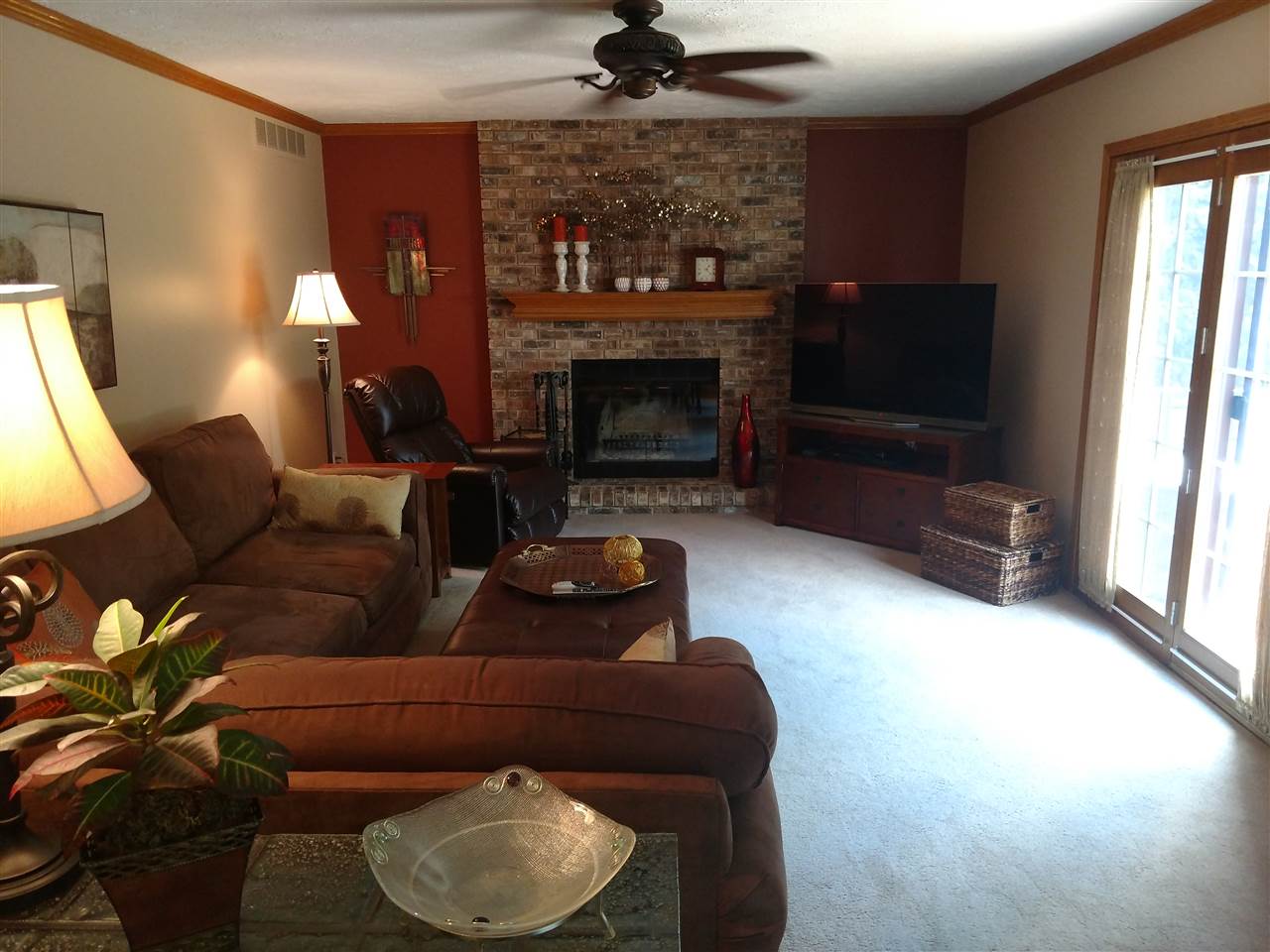 3502 North Trainer Road Rockford, IL 61114 - Photo 2 of 16 Gallery Image 2