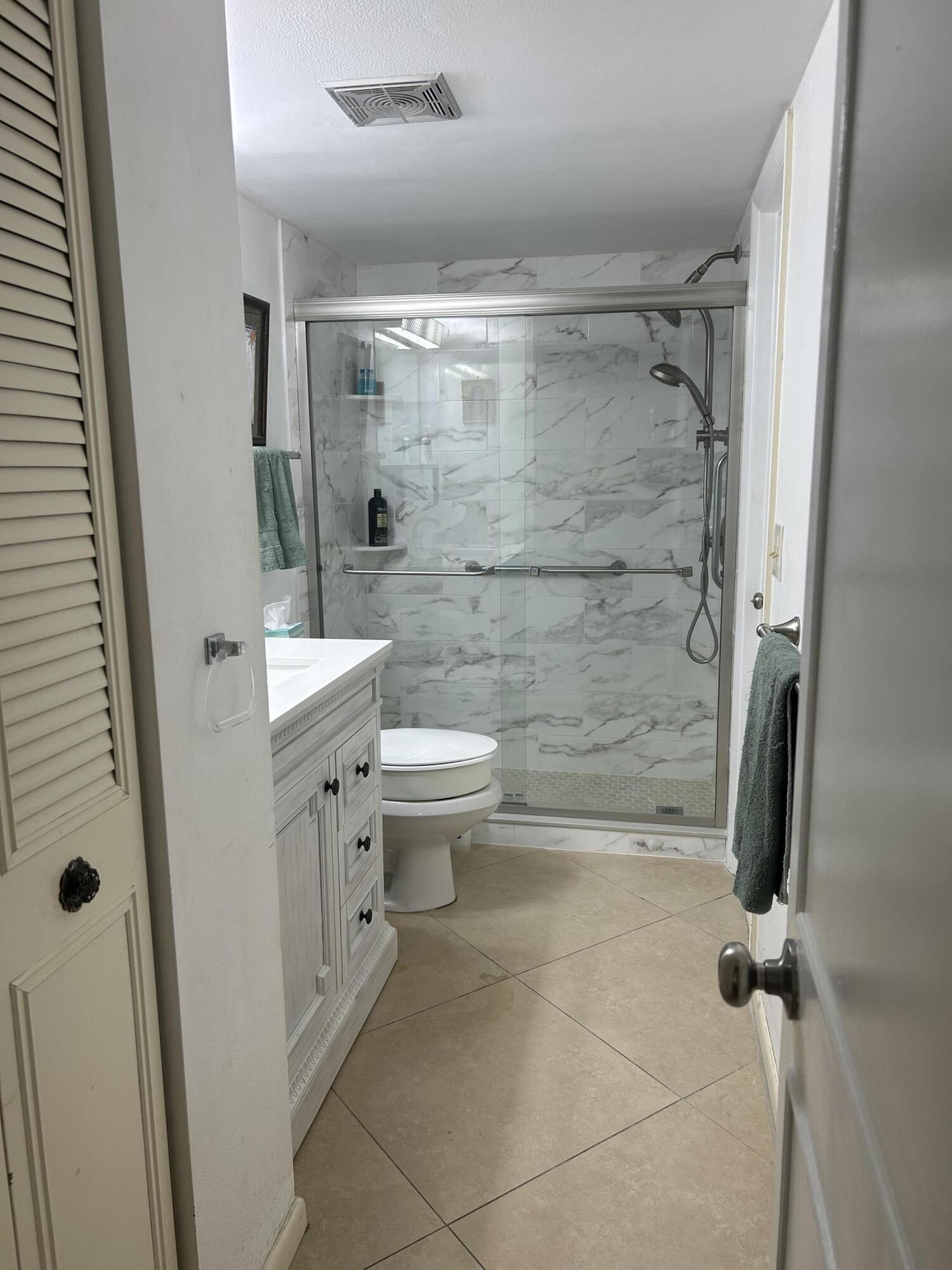 1911 Southwest Palm City Road, Unit D Stuart, FL 34994 - Photo 9 of 27 IMG_0987