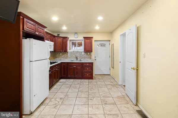 $319,995 | 1742 Federal Street, Philadelphia, PA 19146