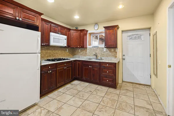 $319,995 | 1742 Federal Street, Philadelphia, PA 19146