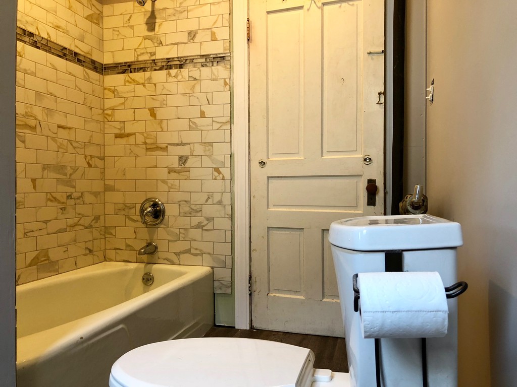 10 Trowbridge Road Worcester, MA 01609 - Photo 18 of 19