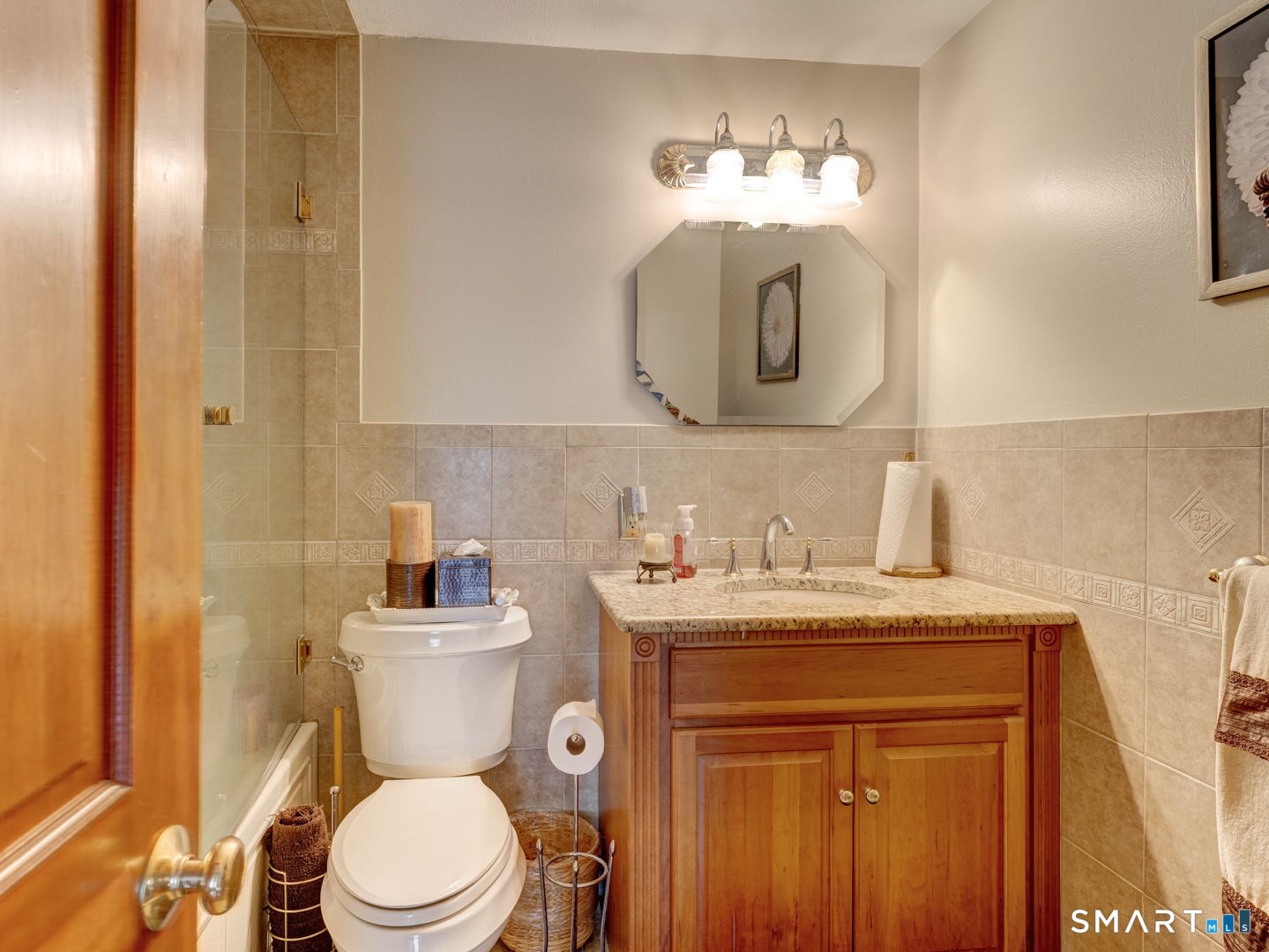 4 Lee Circle Bloomfield, CT 06002 - Photo 25 of 38