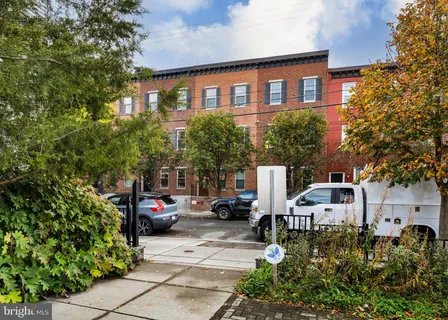 $750,000 | 2140 Carpenter Street, Philadelphia, PA 19146