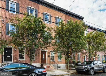 $750,000 | 2140 Carpenter Street, Philadelphia, PA 19146