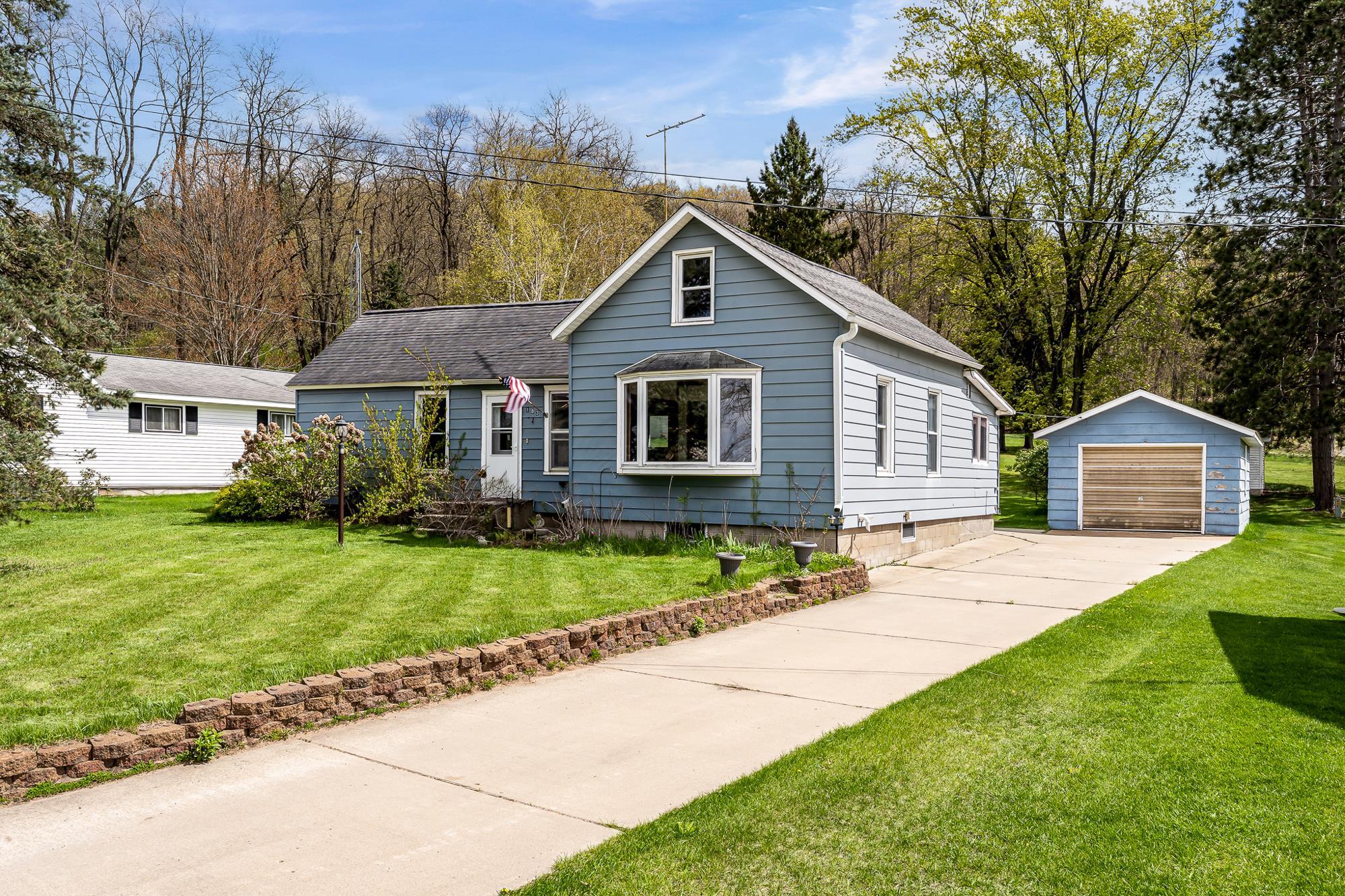 103 Oak Street Necedah, WI 54646 - Photo 3 of 43