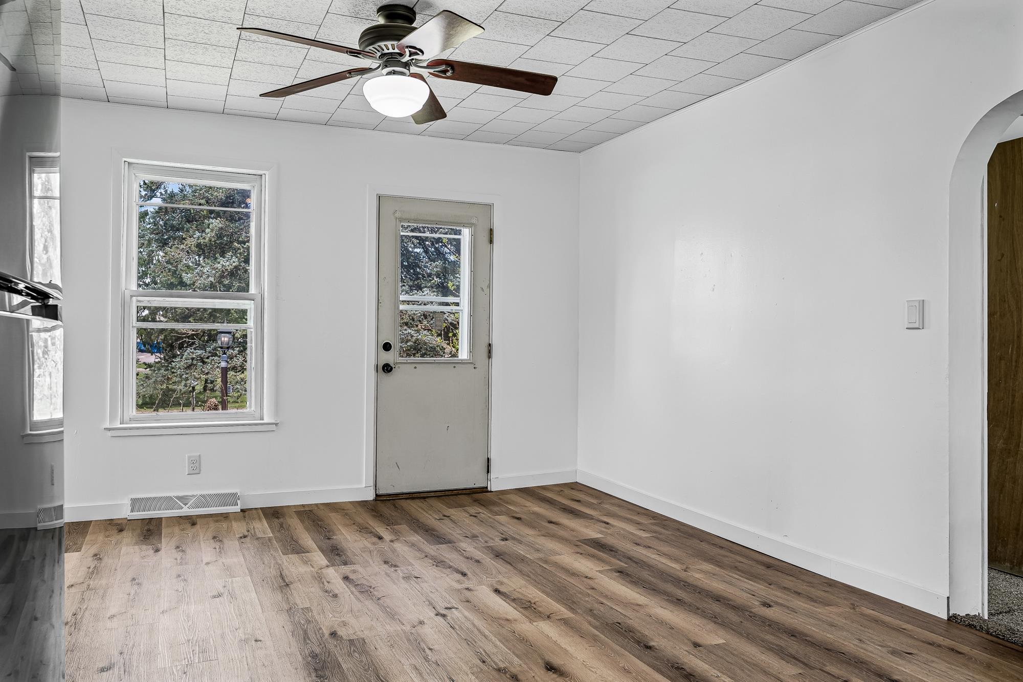 103 Oak Street Necedah, WI 54646 - Photo 5 of 43